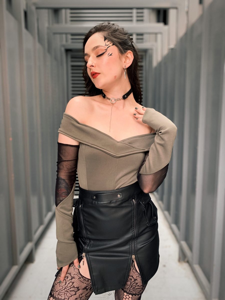 Body Xenia Oliva