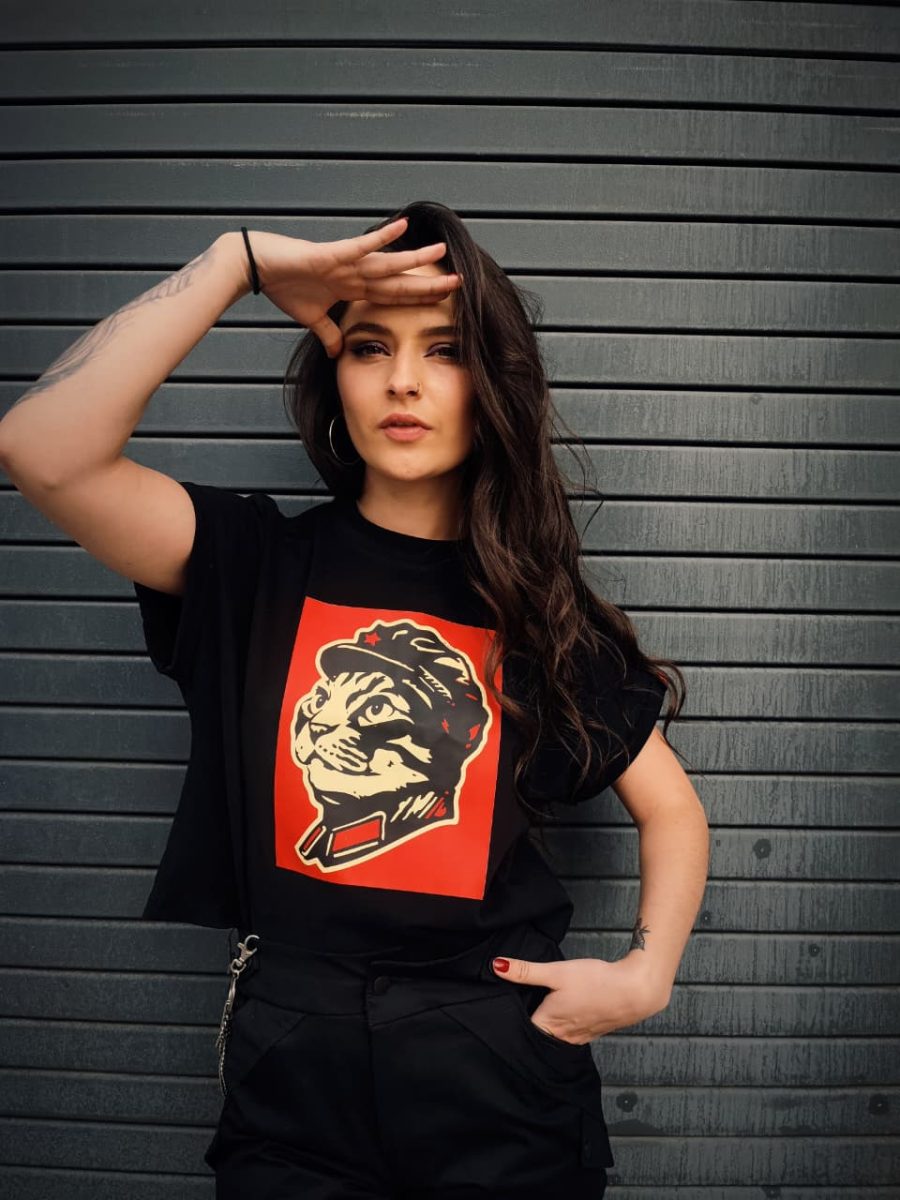 Camiseta Michicomunista Negro Mujer