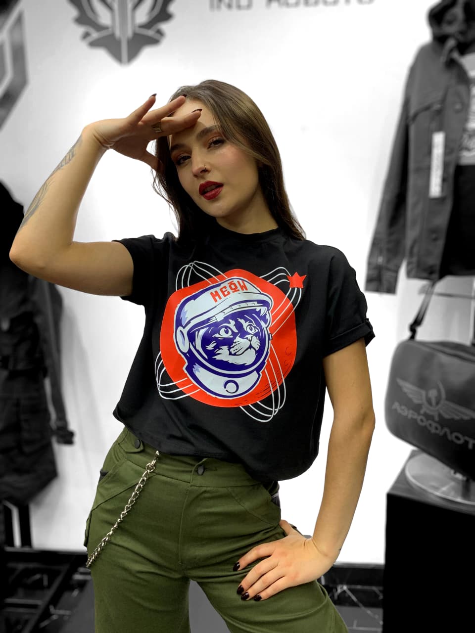 Camiseta Astromichi Negro Mujer - Imagen 5